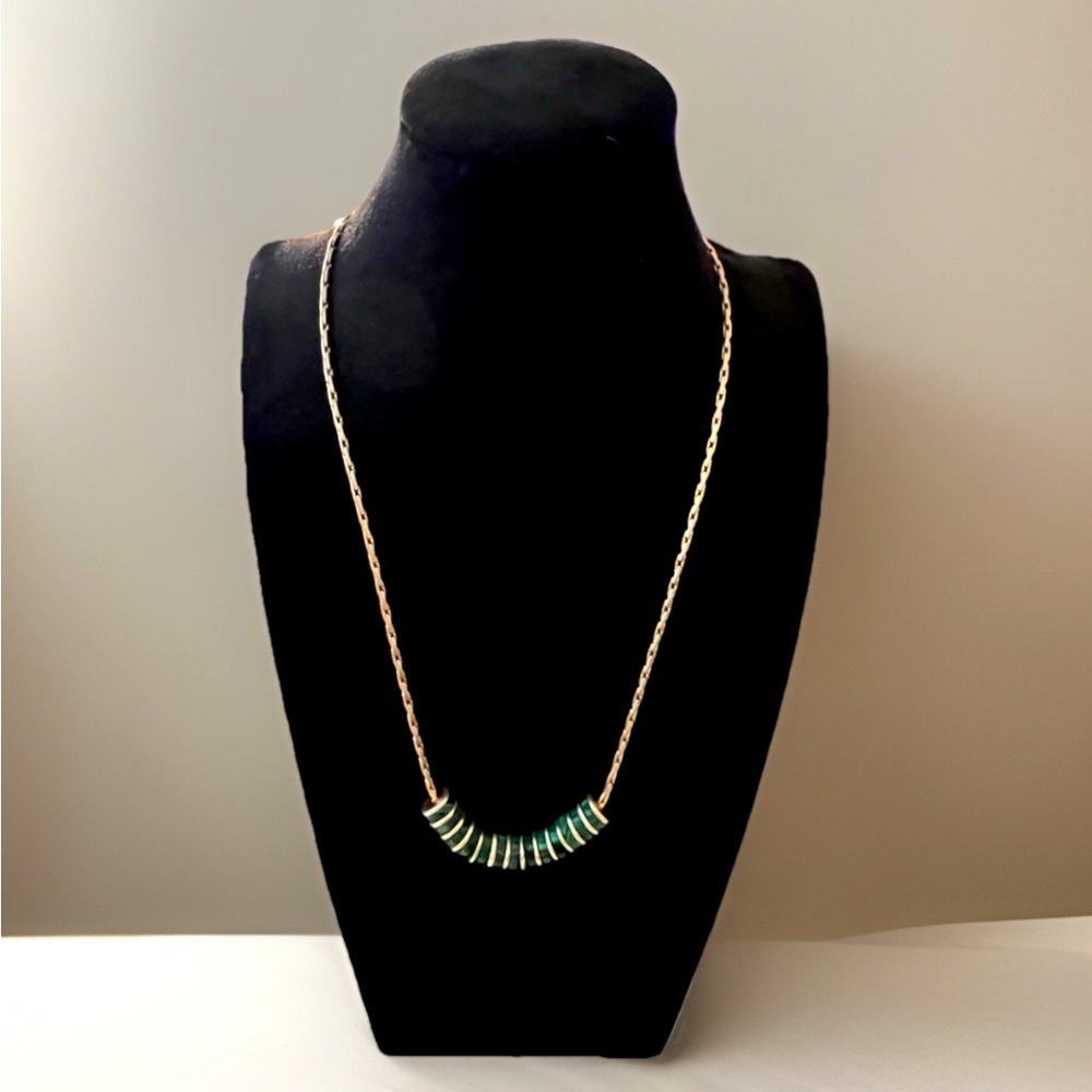 Elegant Gold and Green Necklace